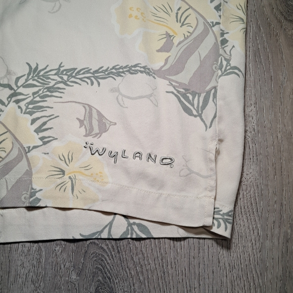 Wyland Signature Shirt Mens XL Silk Hawaiian Button Up Short Sleeve Casual - Picture 3 of 8